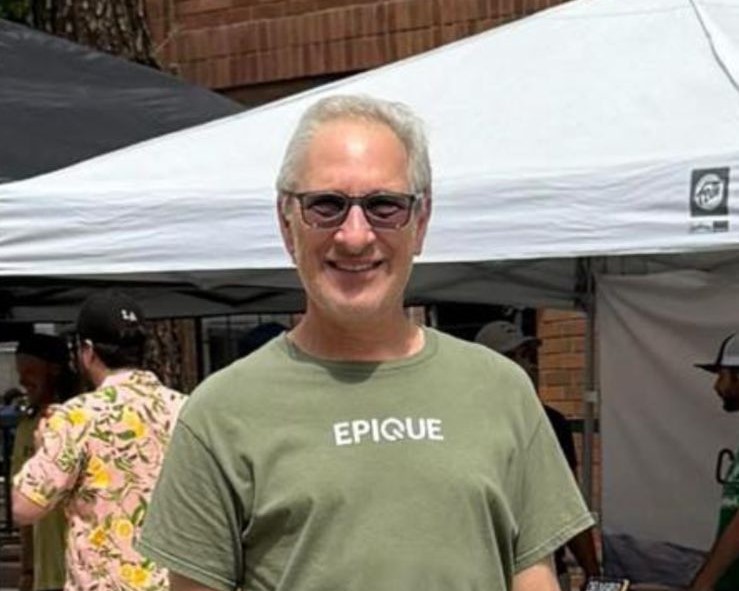 Sebastian Simon - CEO